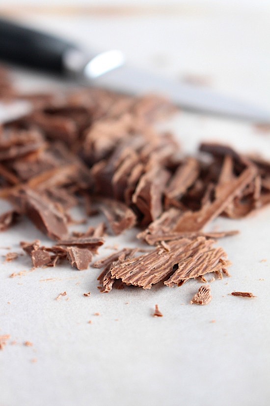 Healthy {Date Free} Salted Dark Chocolate Peanut BUtter Caramels - Gluten Free - Dairy Free - Refined Sugar Free - Low Carb - Vegan - Keto - Paleo Friendly - www.betterwithcake.com