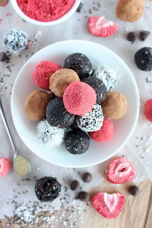{Date Free} Strawberry Choc Chip Tahini Bliss Bites