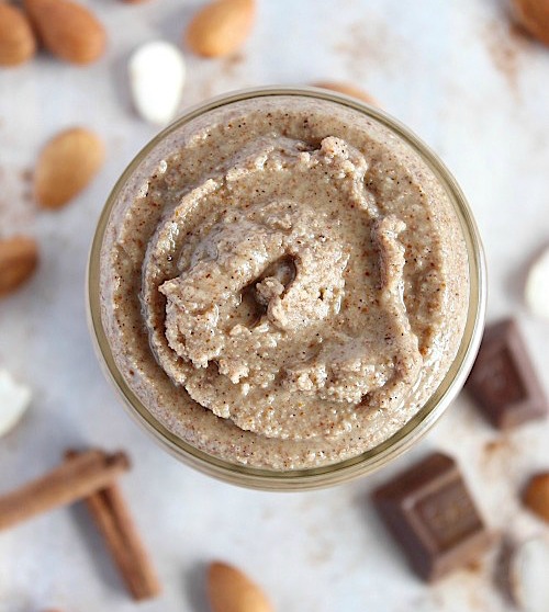 Chai Spiced Almond Butter {Vegan, Gluten Free & Paleo Friendly} - www.betterwithcake.com