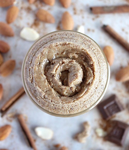 Healthy, Homemade Pumpkin Spiced Almond Butter {Vegan, Gluten Free & Paleo Friendly} - www.betterwithcake.com