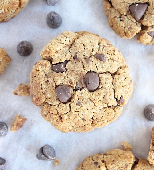 Classic Choc Chip Cookies {Gluten Free, Grain Free & Paleo Friendly} - www.betterwithcake.com