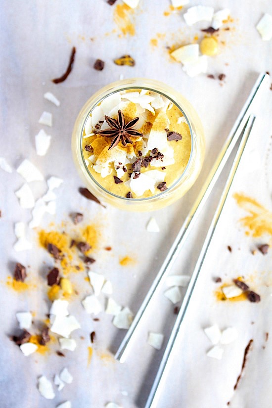 Caramel Spiced Golden Latte {Sugar Free - Dairy Free - Gluten Free BANANA FREE - Low Carb - Vegan - Keto & Paleo Friendly} - www.betterwithcake.com