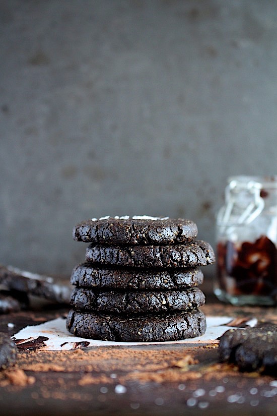Salted Choc Fudge Almond Butter Brookies {Gluten Free - Dairy Free - Grain Free - Refined Sugar Free - Low Carb - Keto - Paleo - Vegan Friendly } - www.betterwithcake.com