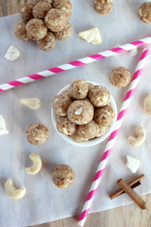 Healthy, No-Bake Apple Pie Energy Bites