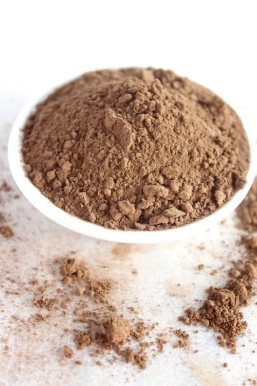 Chocolate Almond Butter Super Smoothie {Vegan, Dairy Free & Paleo Friendly} - www.betterwithcake.com