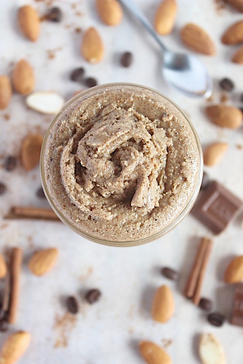 Espresso Infused, Pumpkin Spiced Almond Butter {Vegan, Gluten Free & Paleo Friendly} - www.betterwithcake.com