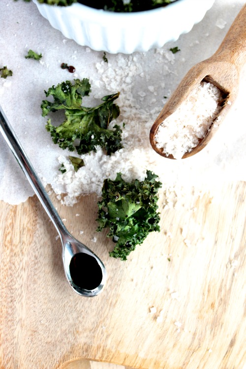 Salt and Vinegar {oven baked} Kale Chips