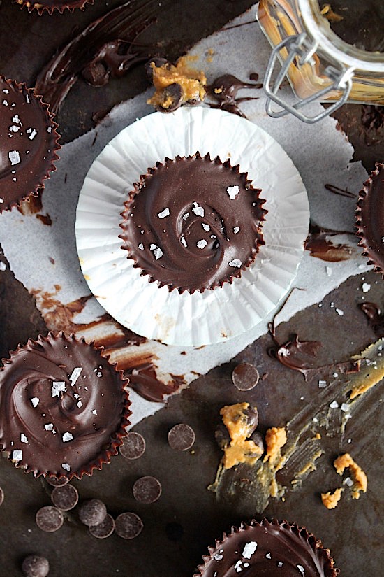 Healthy Dark Chocolate Peanut Butter Choc Chip Cookie Dough Bites - EGG FREE - Refied Sugar Free - Low carb - Vegan - Keto - Paleo friendly - www.betterwithcake.com