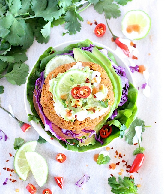 15 minute Smoked Paprika and Lime Salmon Burgers {Low Carb – Gluten Free – Dairy Free – Keto – Paleo}