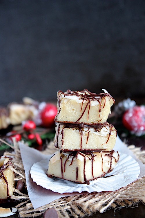 Dark Chocolate, Salted Caramel Cashew "Fudge" {Vegan, Gluten Free & Paleo} - www.betterwithcake.com