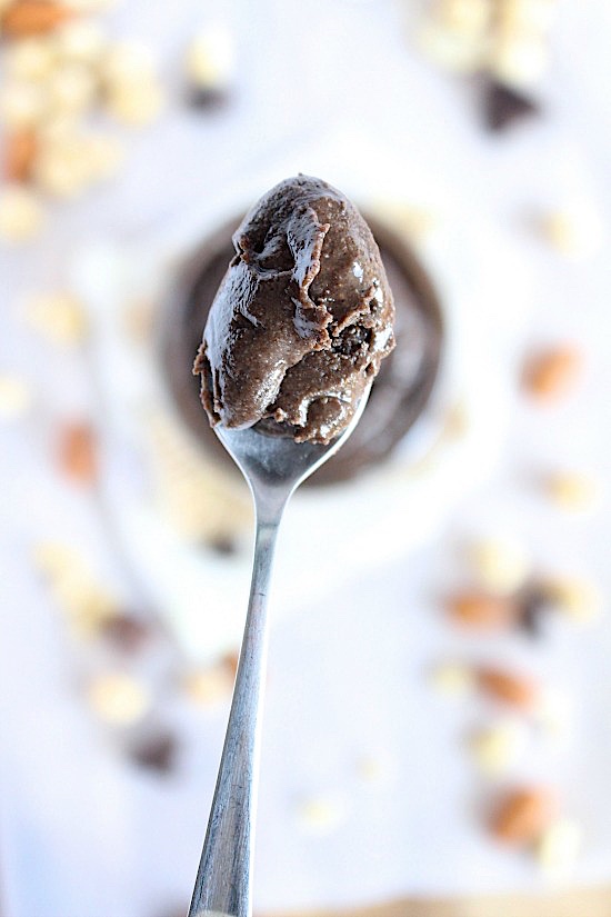 Healthy, Homemade Chocolate Hazelnut Cashew Butter {Sugar Free - Dairy Free - Gluten Free - Vegan - Keto - Paleo} - www.betterwithcake.com