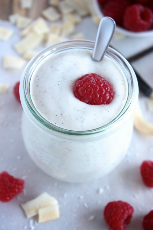 Homemade Vanilla Coconut Yoghurt {Dairy Free, Vegan & Paleo Friendly} - www.betterwithcake.com