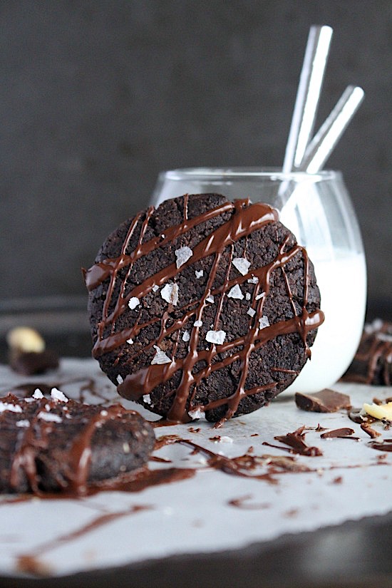 EGG FREE - Grain free - Refined sugar free - Low carb - Paleo - Keto - Vegan - www.betterwithcake.com