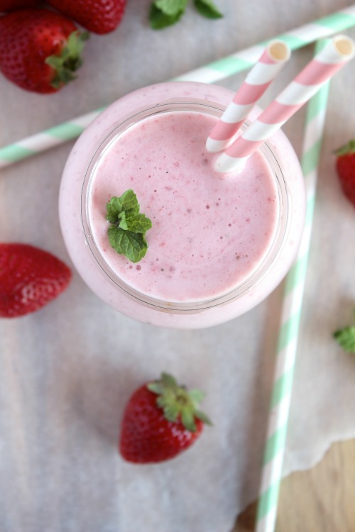 Healthy Homemade Strawberry Milk