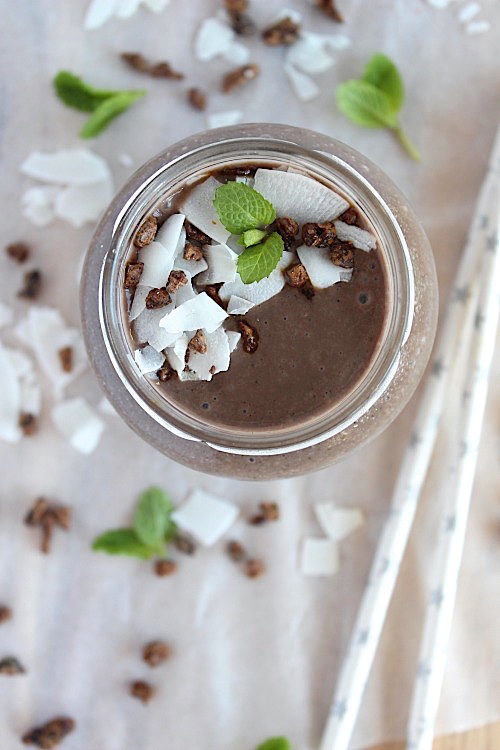 Choc-Mint Chiller {Vegan, Gluten Free & Paleo Friendly} - www.betterwithcake.com