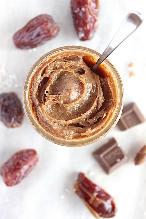 Healthy, Homemade, 2 Minute Salted Caramel {Vegan, Gluten Free & Paleo Friendly} - www.betterwithcake.com