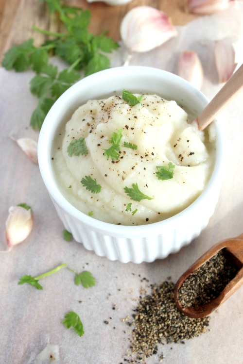 Creamy Roasted Garlic Whipped Cauliflower