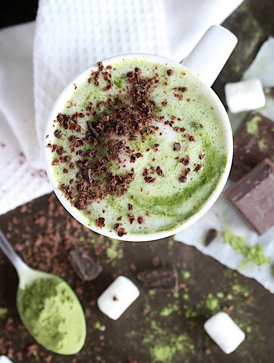 Creamy, Vanilla Matcha Latte {Dairy Free & Paleo Friendly}
