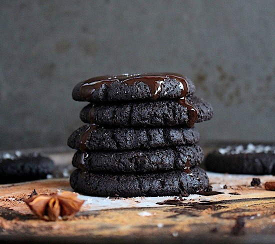 {Flourless} Chai Spiced Choc Fudge Almond Butter Brookies