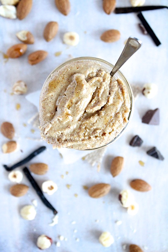 Healthy, Homemade Vanilla Hazelnut Almond Butter {Vegan, Dairy Free, Sugar Free, Keto & Paleo Friendly} - www.betterwithcake.com
