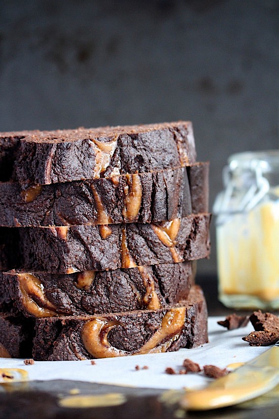 Peanut Butter Choc Fudge Banana Bread {Gluten Free - Dairy Free - Refined Sugar Free - Keto - Vegan & Paleo Friendly} - www.betterwithcake.com