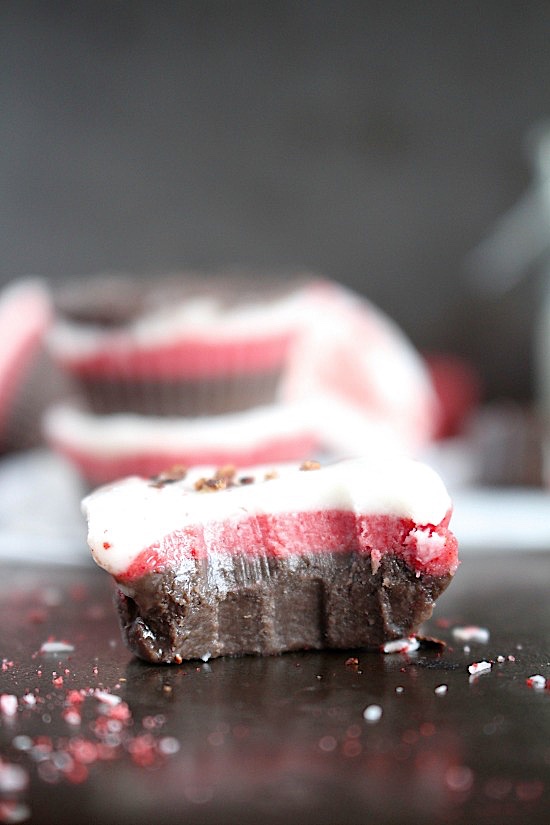 3 Ingredient Dark Chocolate Strawberry Coconut Butter Fudge Bites {Vegan, Gluten Free, Sugar Free, Keto & Paleo Friendly} - www.betterwithcake.com