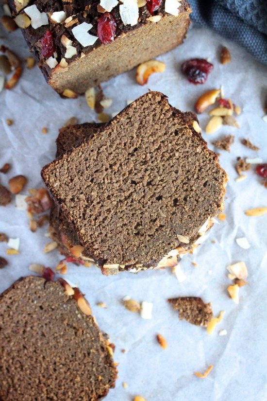 Chocolate Golden Spiced Banana Bread {Gluten Free - Grain Free - Refined Sugar Free - Keto & Paleo Freiendly} - www.betterwithcake.com