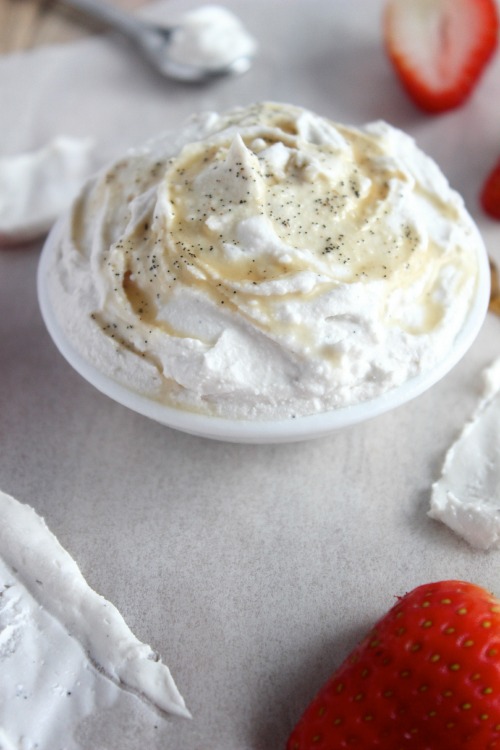 Whipped Vanilla Coconut Cream {Vegan, Dairy Free & Paleo Friendly} - www.betterwithcake.com