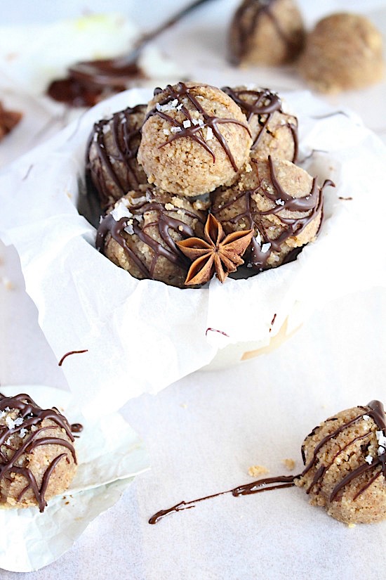 Date Free Chai Spiced Nut Butter Fudge Bites {Sugar Free - Gluten Free - Dairy Free - Low Carb - Vegan - Keto - Paleo } - www.betterwithcake.com