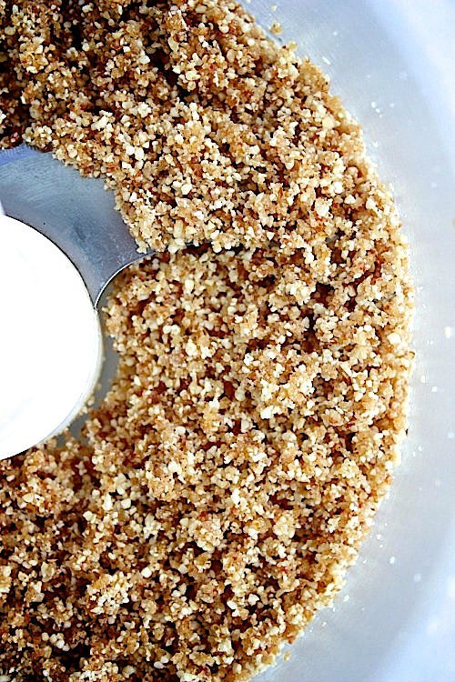 Healthy, No-Bake Snickerdoodle Energy Bites