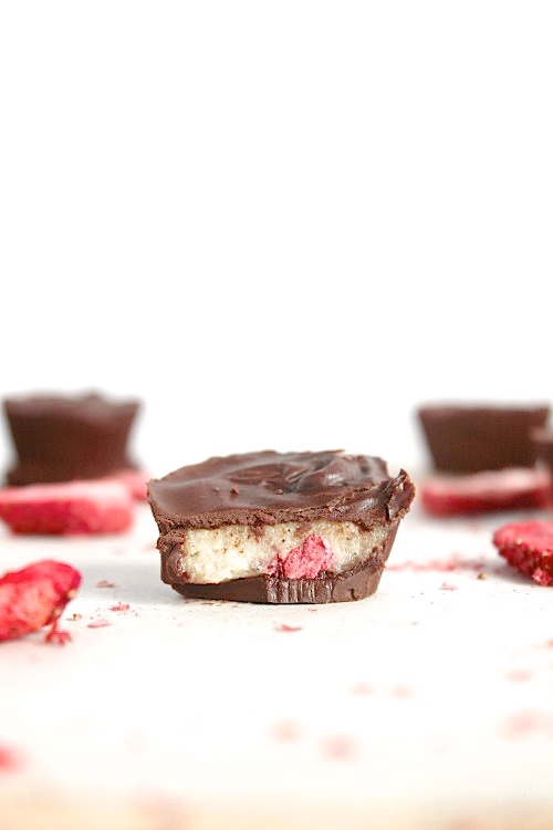 Dark Chocolate Strawberry Cashew Cream Cups {Vegan & Paleo Friendly} - www.betterwithcake.com