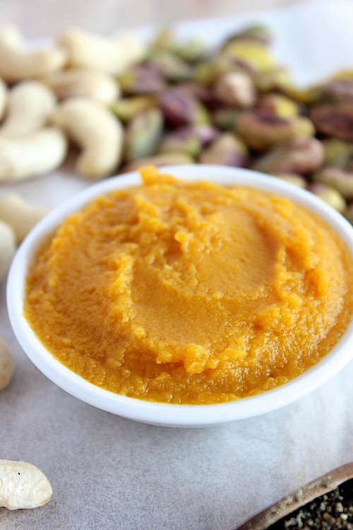 Pumpkin & Pistachio Cashew "Cheese" Truffles {Vegan, Dairy Free & Paleo Friendly} - www.betterwithcake.com