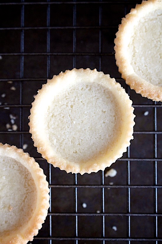 Dark Chocolate Espresso Ganache Tarts {Gluten Free - Dairy Free - Refined Sugar Free - Low Carb - Vegan - Keto - Paleo} - www.betterwithcake.com