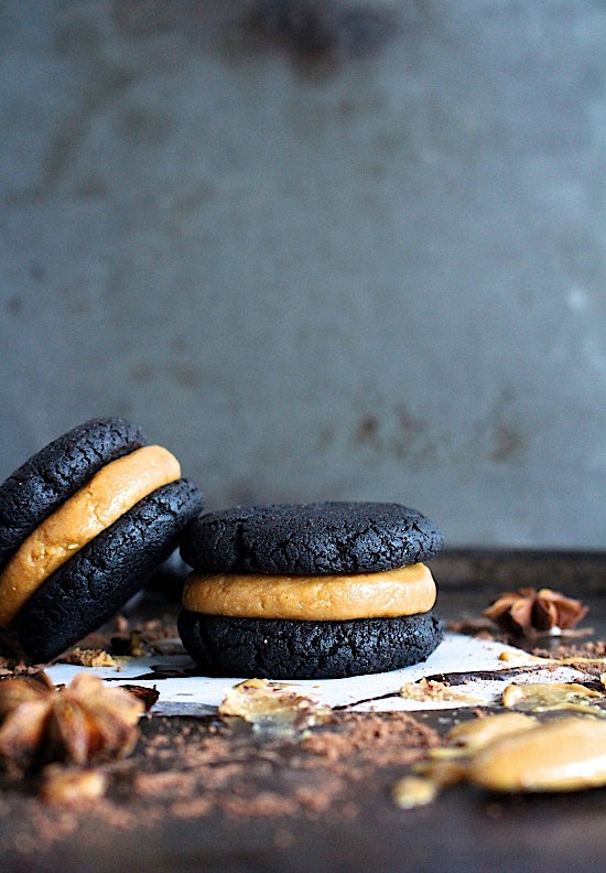 Flourless Dark Chocolate Pumpkin Spiced Peanut Butter Brookie SandwichesGluten Free - Dairy Free - Grain Free - Refined Sugar Free - Low Carb - Keto - Paleo - Vegan Friendly - www.betterwithcake.com