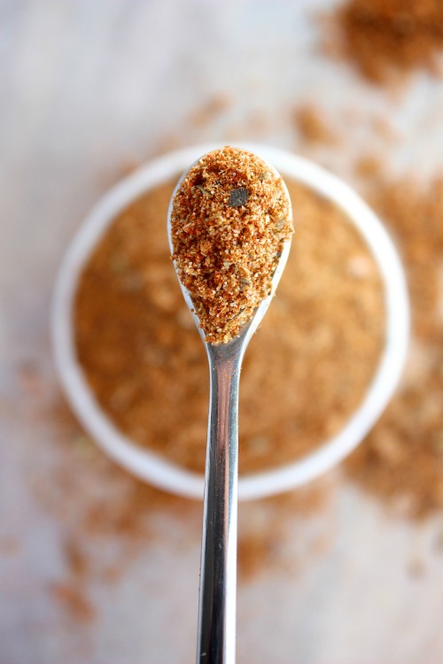 Healthy, Homemade Mexican Seasoning - www.betterwithcake.com