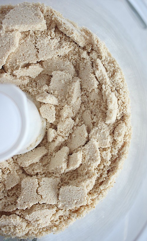 Salted Caramel Cashew Butter {Vegan, Gluten Free & Paleo Friendly} - www.betterwithcake.com