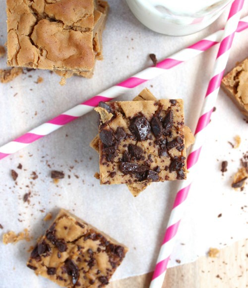 Super Healthy Cinnamon Spiked Peanut Butter Blondies