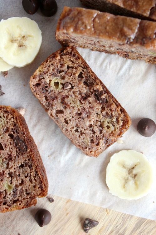 Maple-Vanilla Choc Chip Banana Bread - Paleo Friendly - www.betterwithcake.com