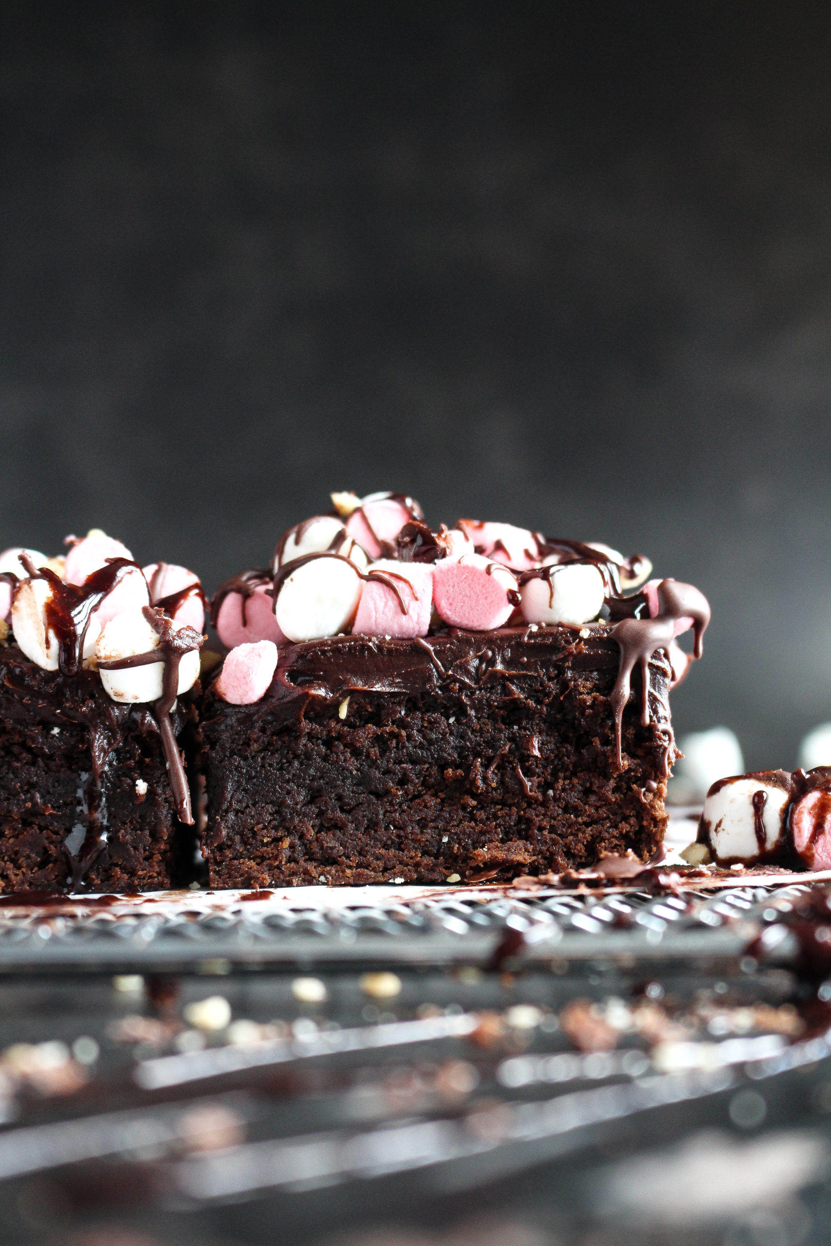 Super Fudgy {Flourless} Salted Dark Chocolate Rocky Road Brownies